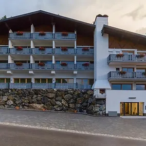 wildgrun-allgau-lodge.com-bavaria.com/