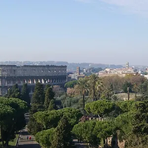 Apartment Tatusa Al Colosseo, Rome