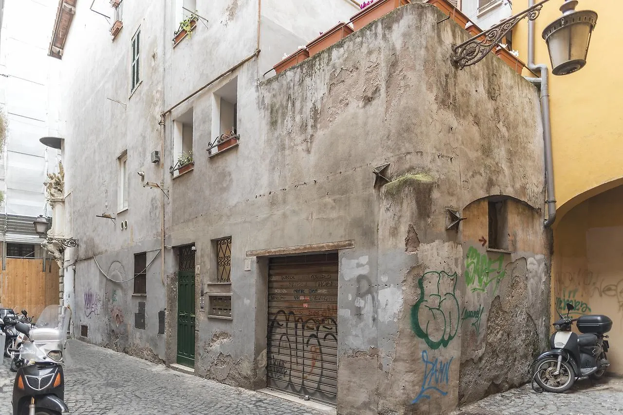 Campo De' Fiori Central Flat Rome 0*,  Italy